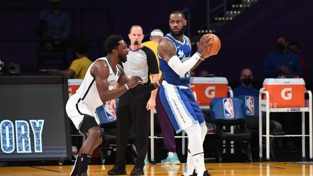 彩经网走势图-35000分之夜 詹姆斯惨遇里程悲 篮网一招降服湖人